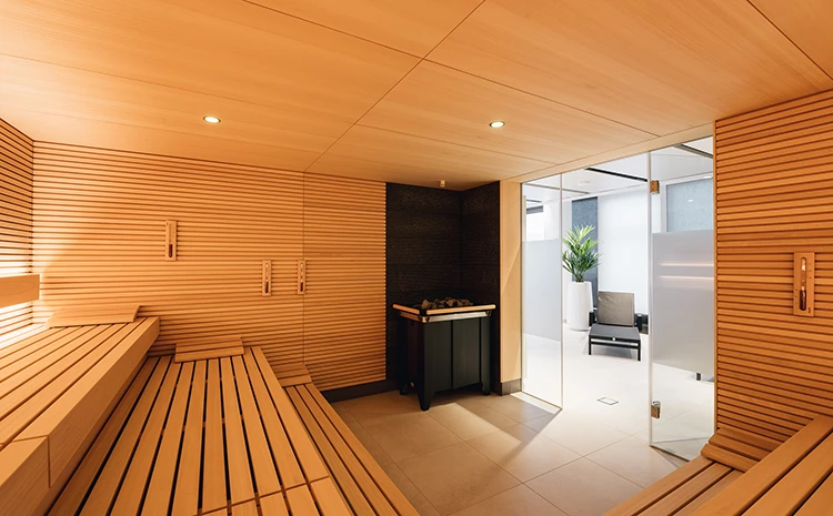 Innansicht der Sauna im Fitness Center Theresienhöhe.