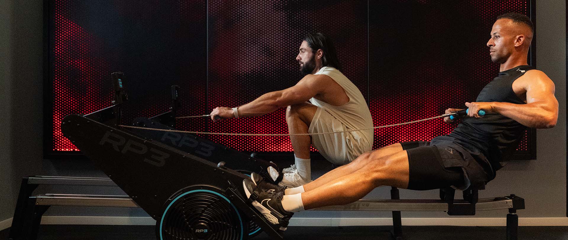 2 Männer auf dem Rower